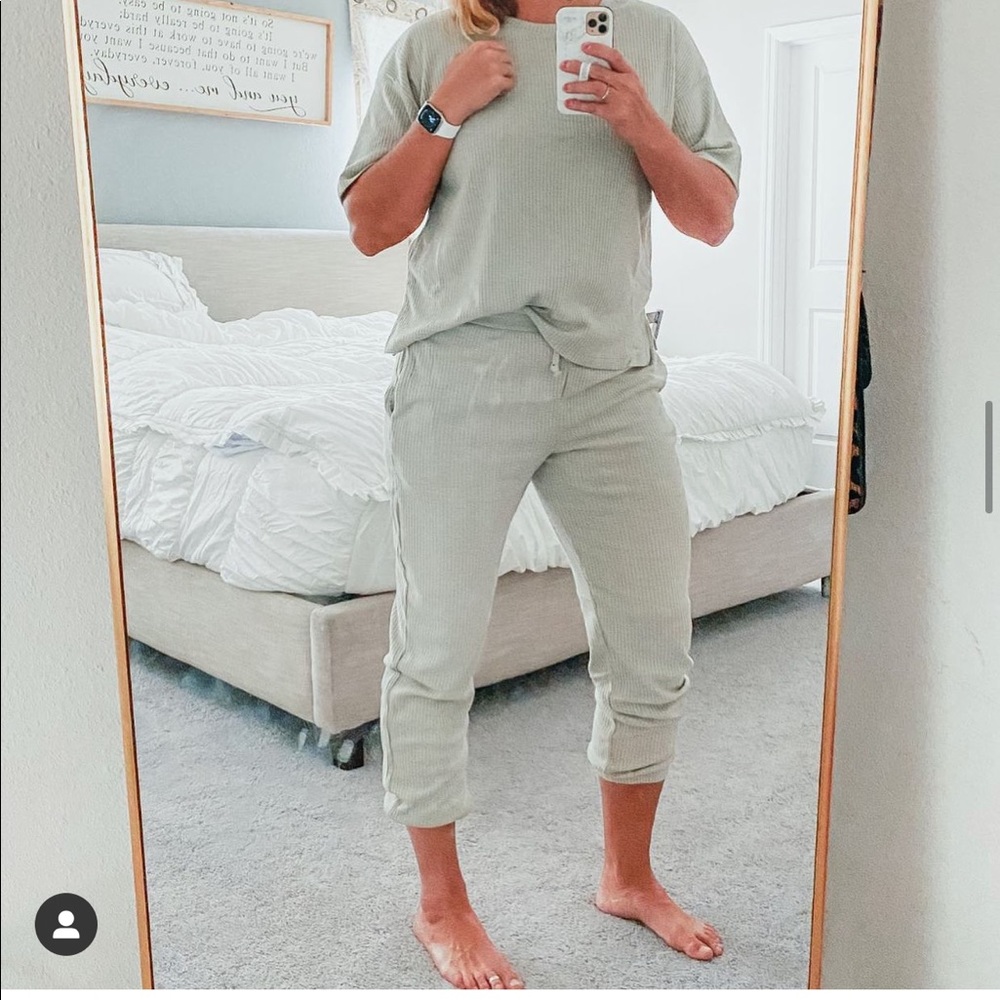 Lounge Set